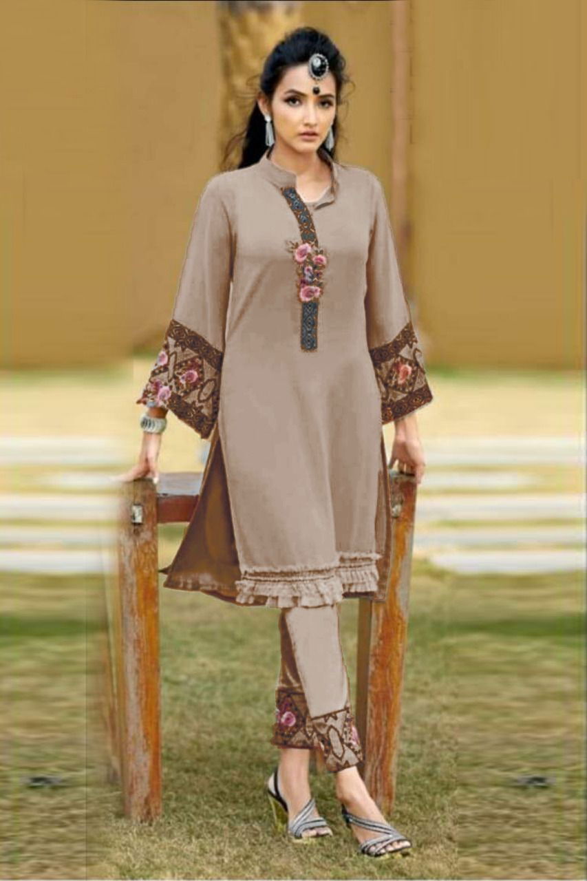 Laiba Am 79 Nx Latest Fancy Festive Wear Georgette Wear Top With Bottom Collection